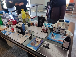 نمایشگاه مرکز  رشد فناوری های دارویی 